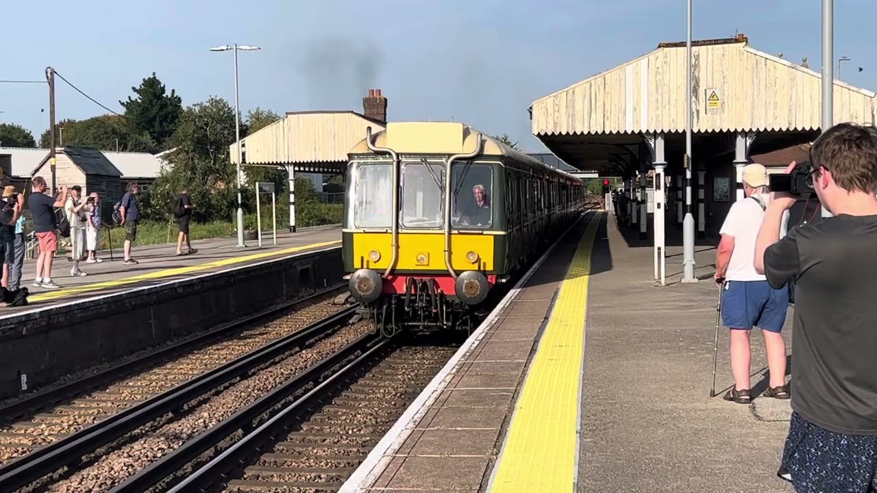 DMU Class 117 departure Wareham