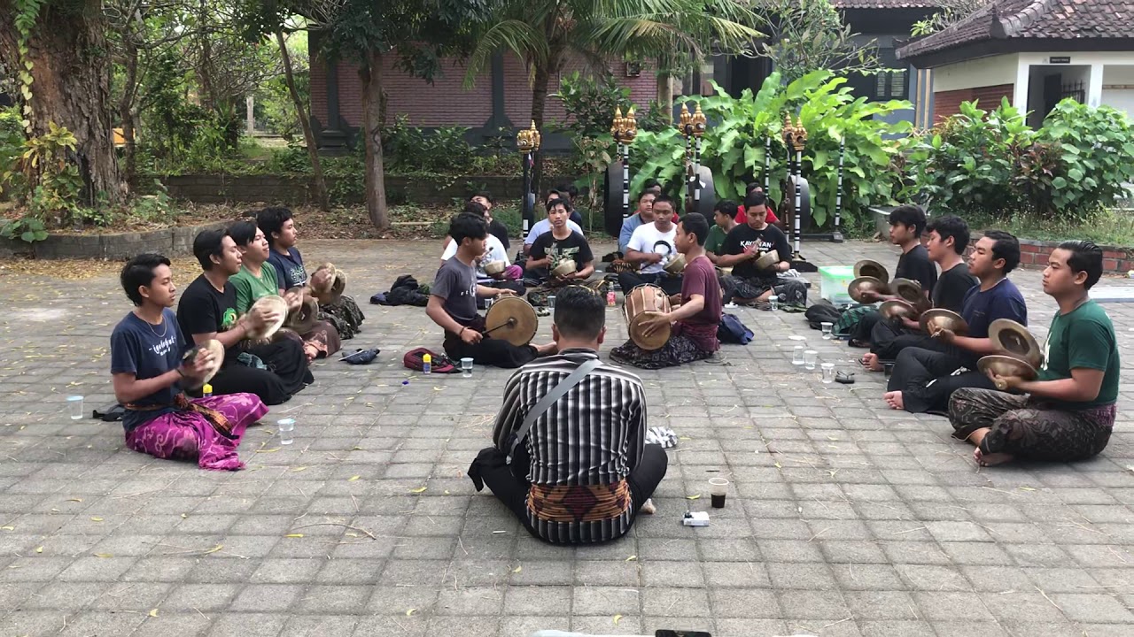 proses balaganjur 