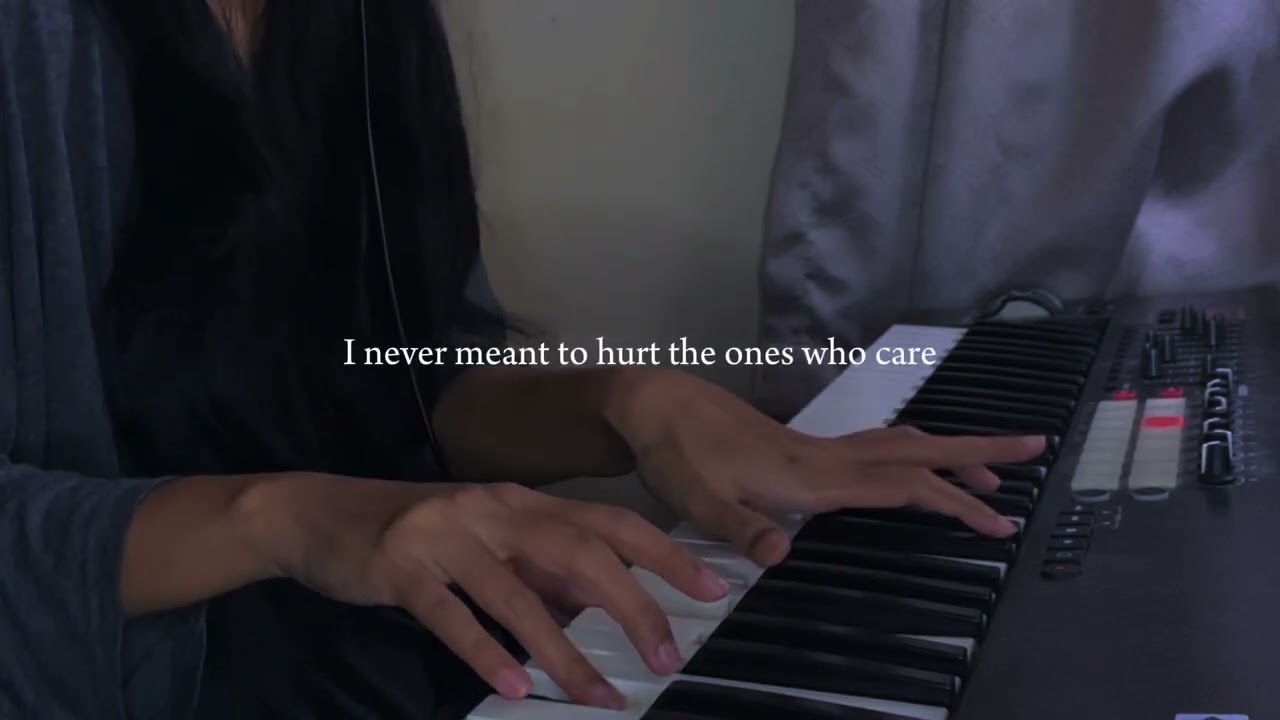 Danger Line - Avenged Sevenfold ( Alien Handsyn sad version)