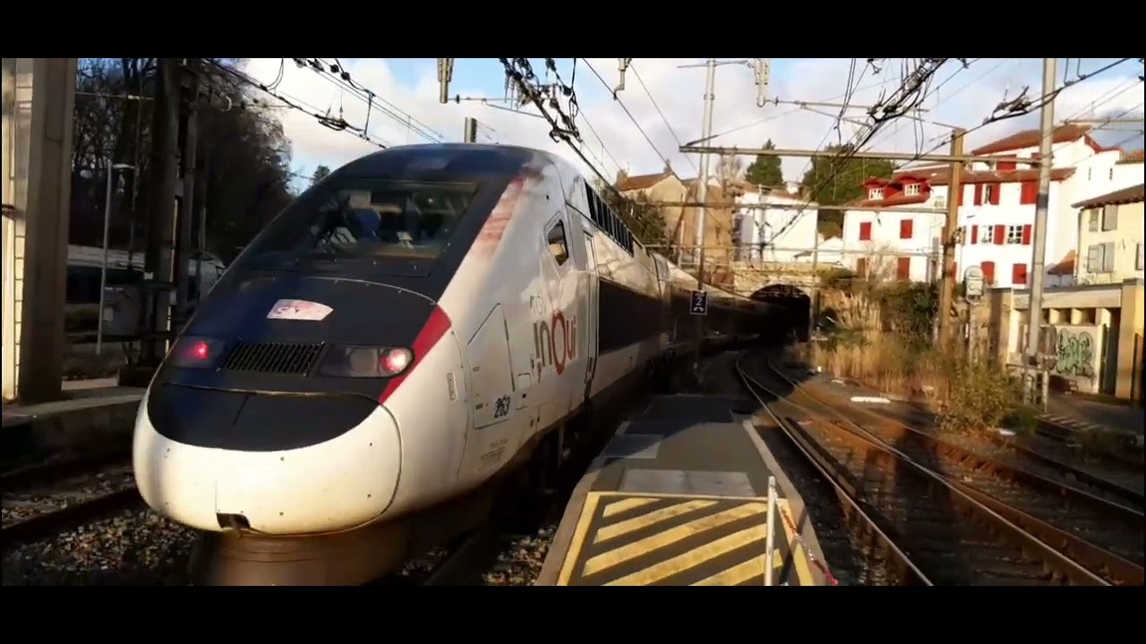 Spot sur la ligne Bayonne Toulouse et à la gare de Bayonne 