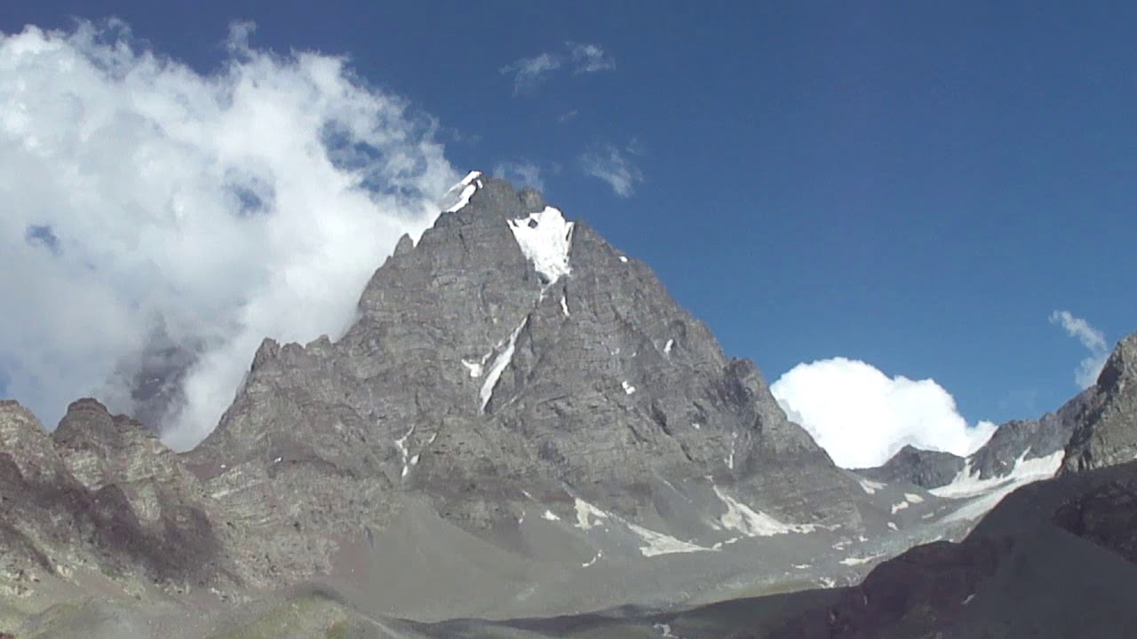 Manimahes kailsh(3)