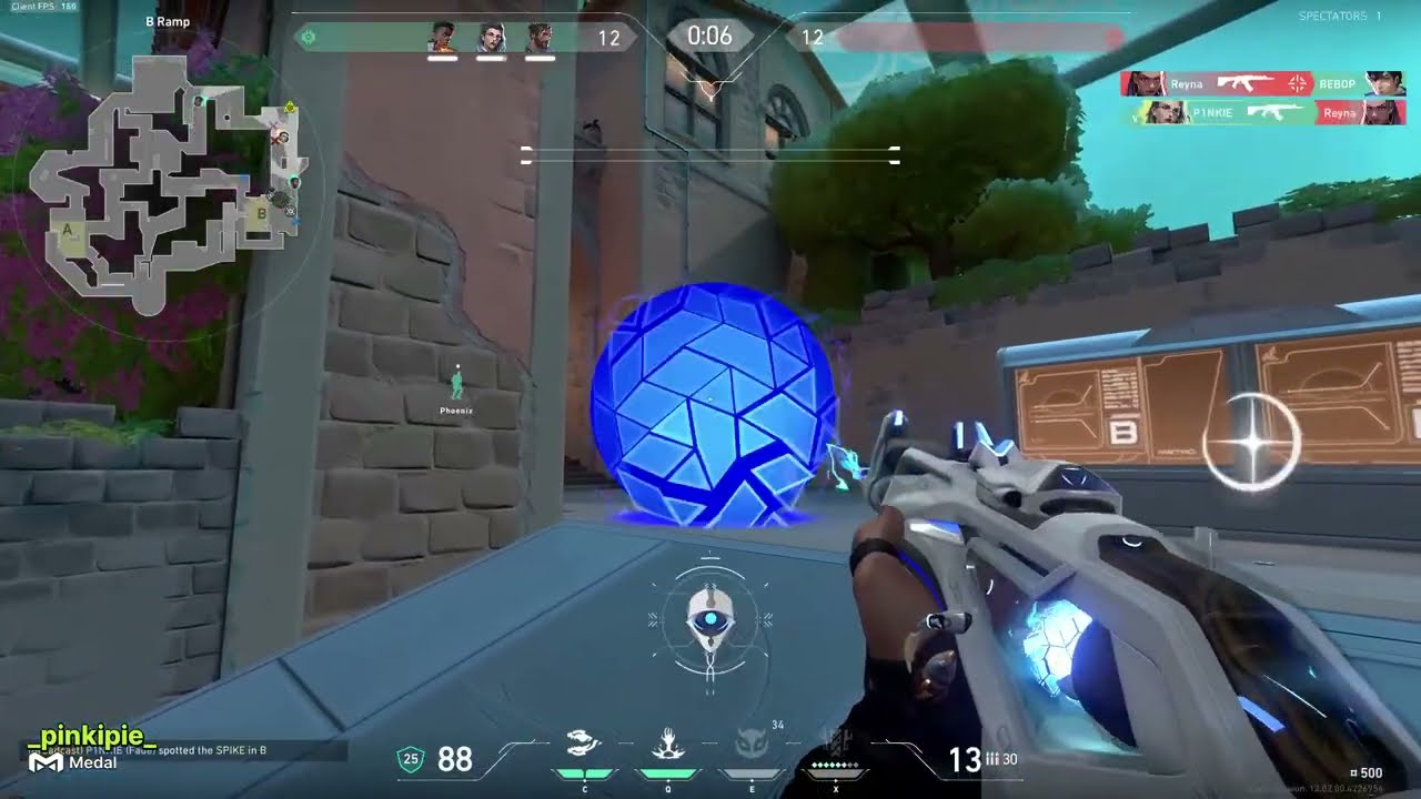 val clip pearl ace