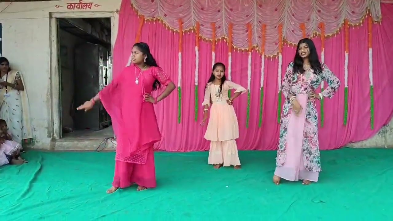 गीत धना धना धना ते @अनुदानित आश्रमशाळा पेचरीदेव
