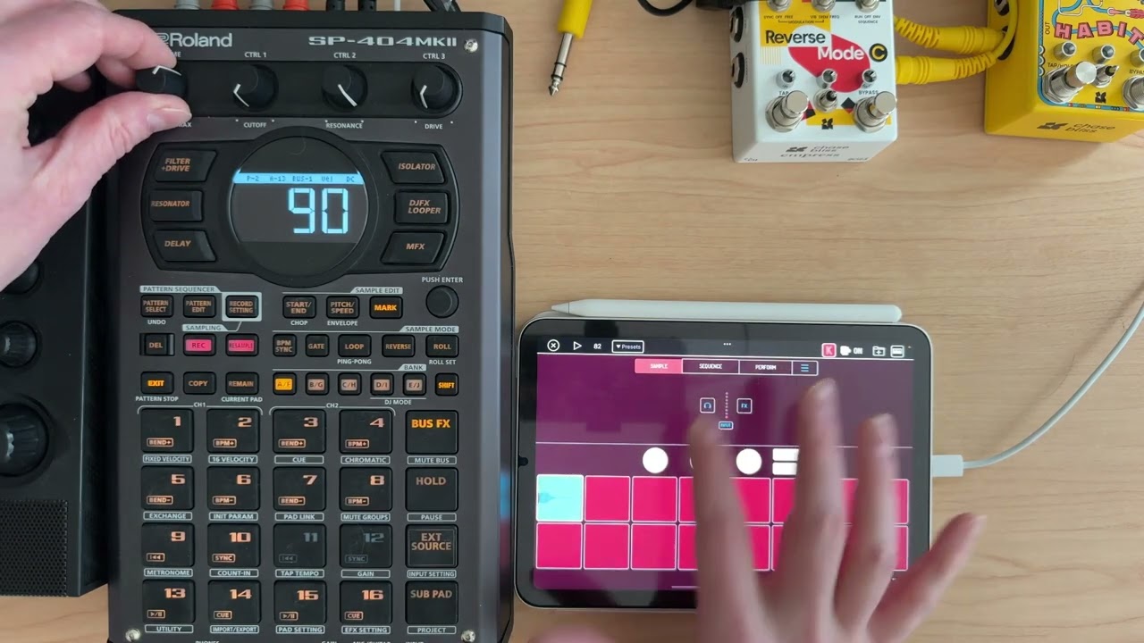 SP404 mk2 - Using iPad FX With Audiobus 3
