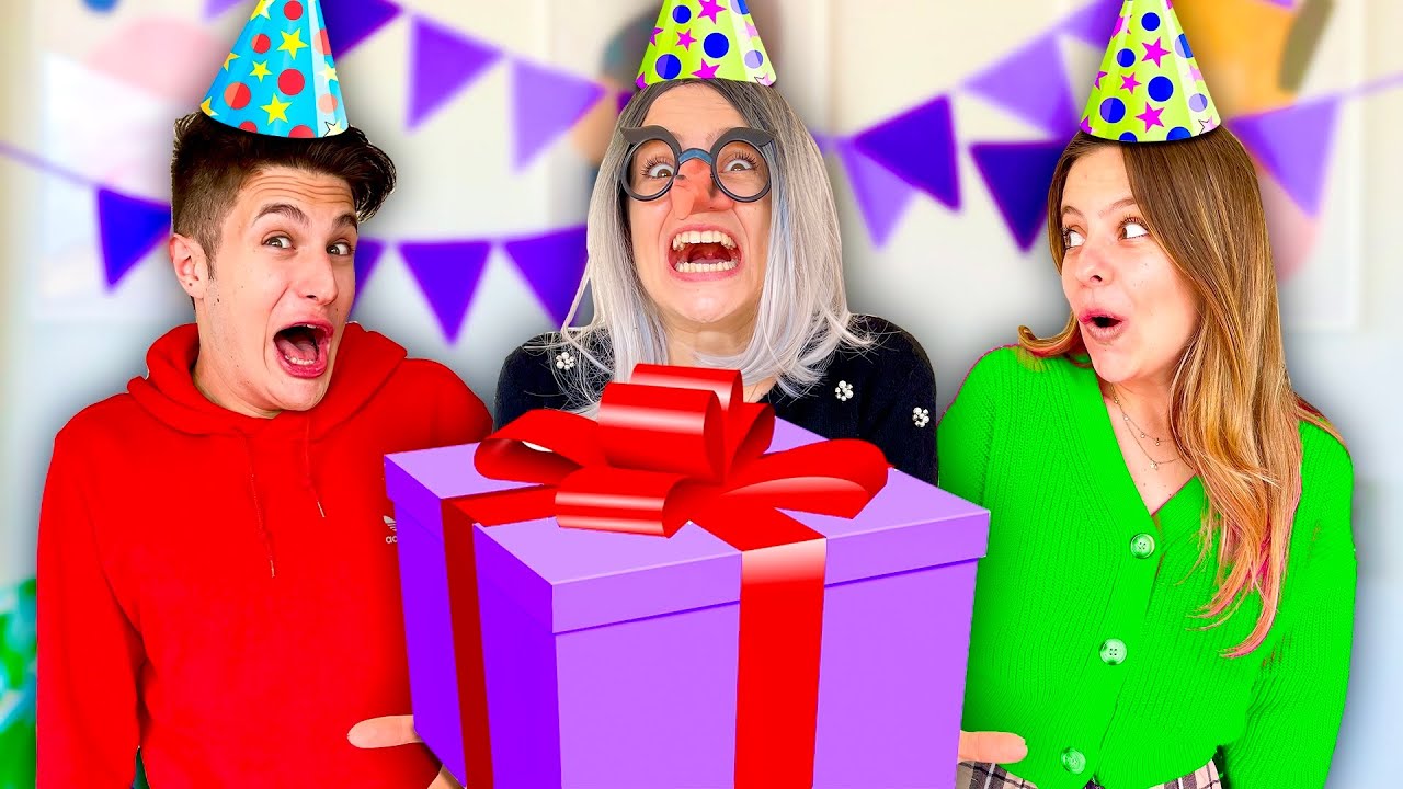 FESTA DI COMPLEANNO A SORPRESA PER CORÌ!!