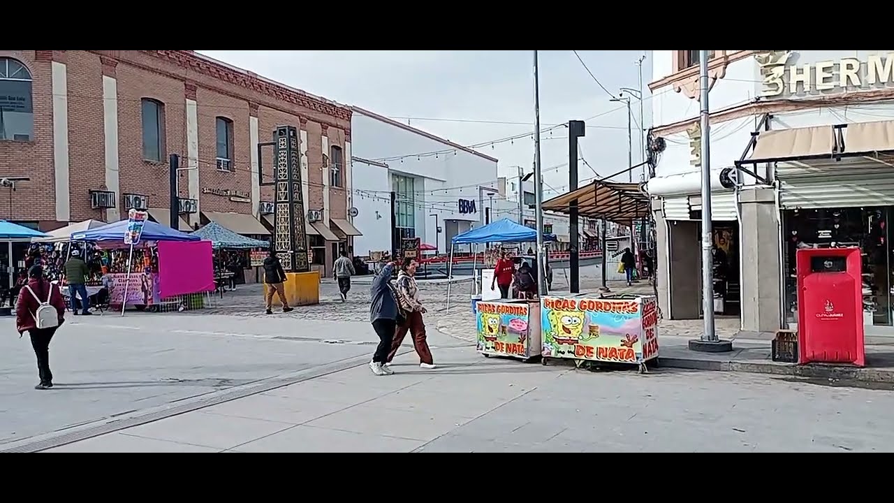 Un rato aquí en la plaza 