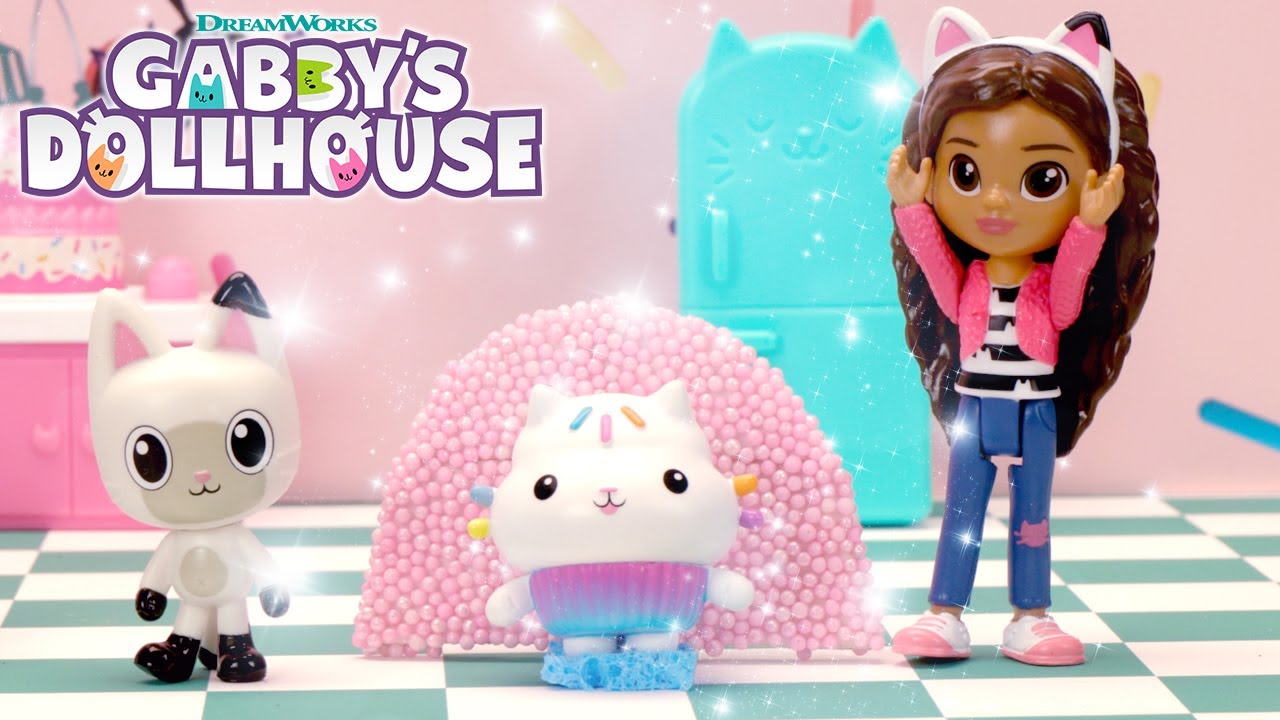 🍪 Gabby's Magic Sparkle Cookie Cleanup ✨ | GABBY'S DOLLHOUSE TOY PLAY ADVENTURES