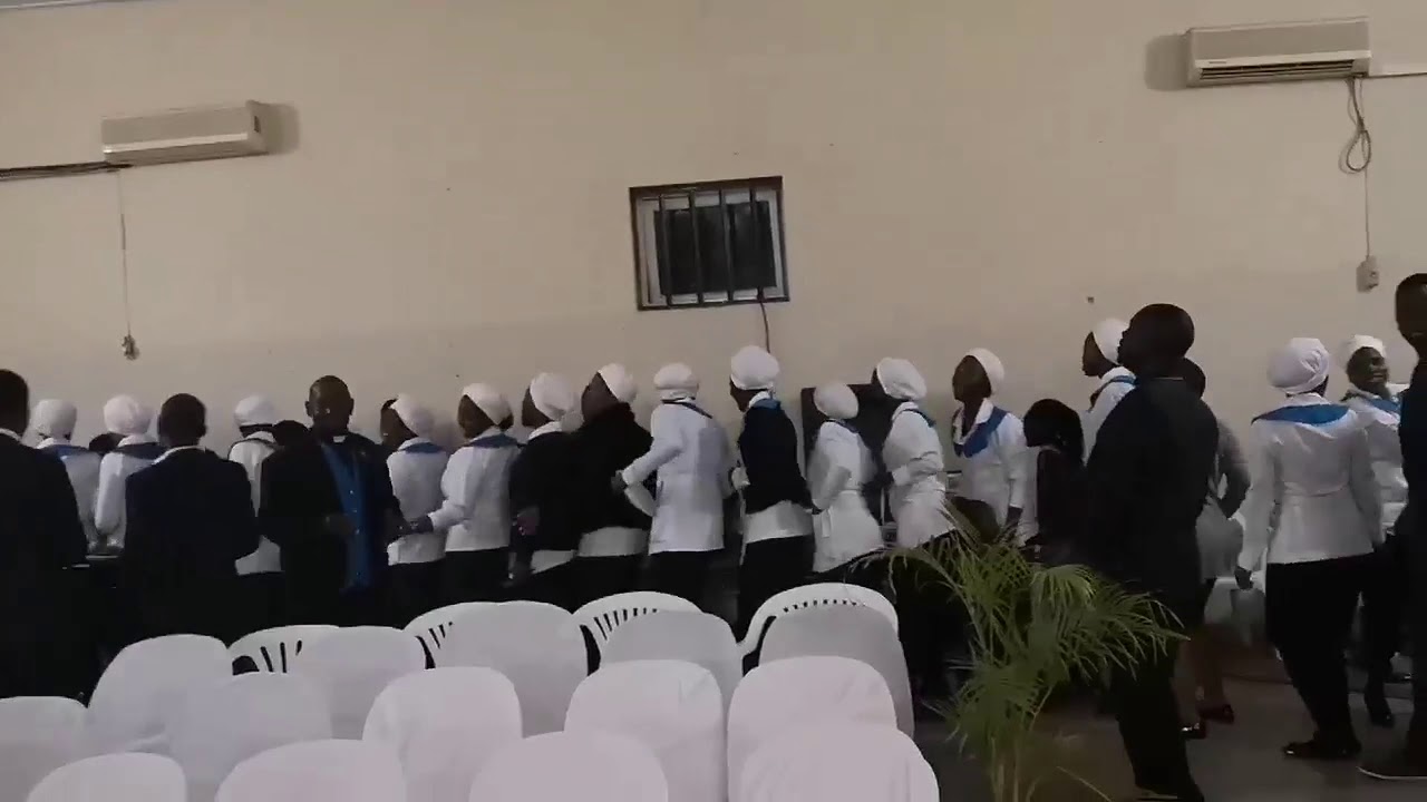 NOYANA PHEZULU?
