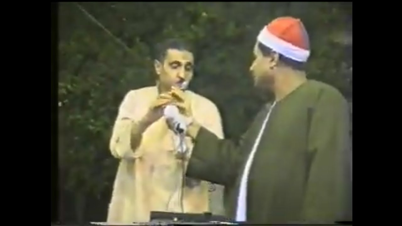 الشيخ مجدي عبد الجواد فارس الأنشاد الديني رحمه الله من سهرات سنة 1999 قرية الرمالى قويسنا المنوفيه(2