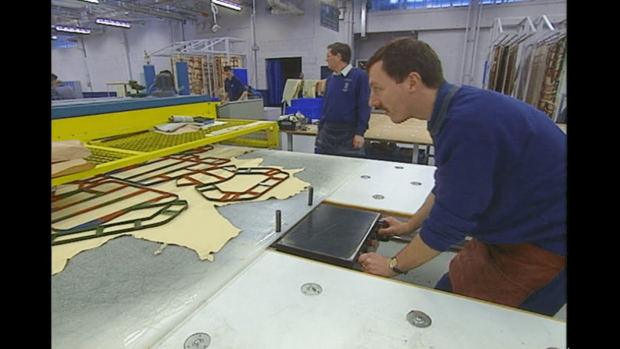 Inside the Rolls-Royce Factory: How the 1998 Silver Seraph Was Hand-Built with Perfection