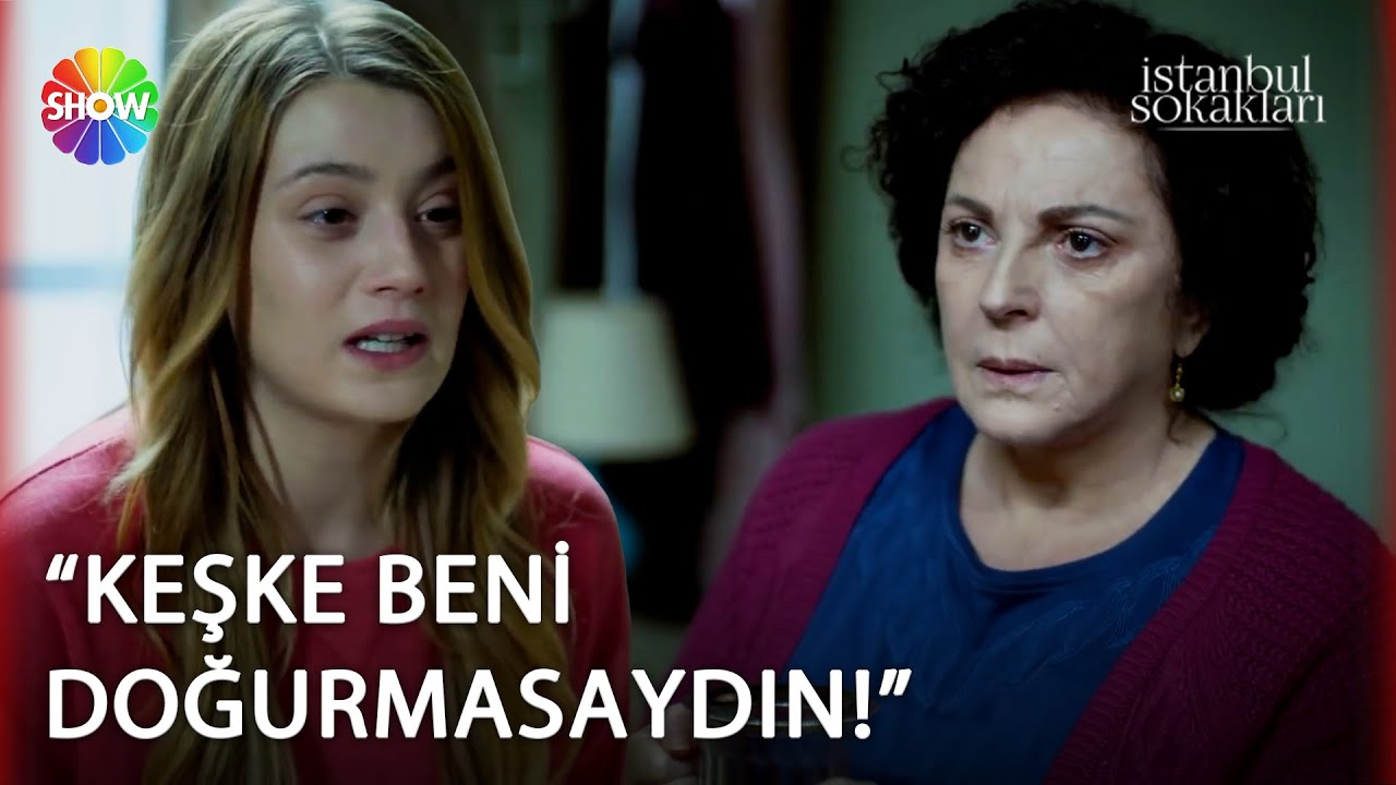 Nazlı, annesiyle kavga ediyor! | İstanbul Sokakları