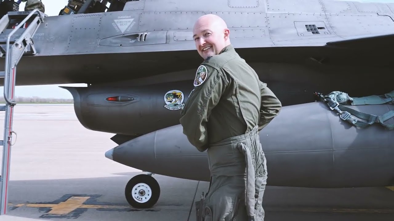 Sunday Drive with Lt. Col. Seth Murray in his F-16 Fighting Falcon