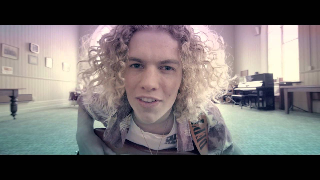 Joe's Van - Shroomy Sam (Official Music Video)