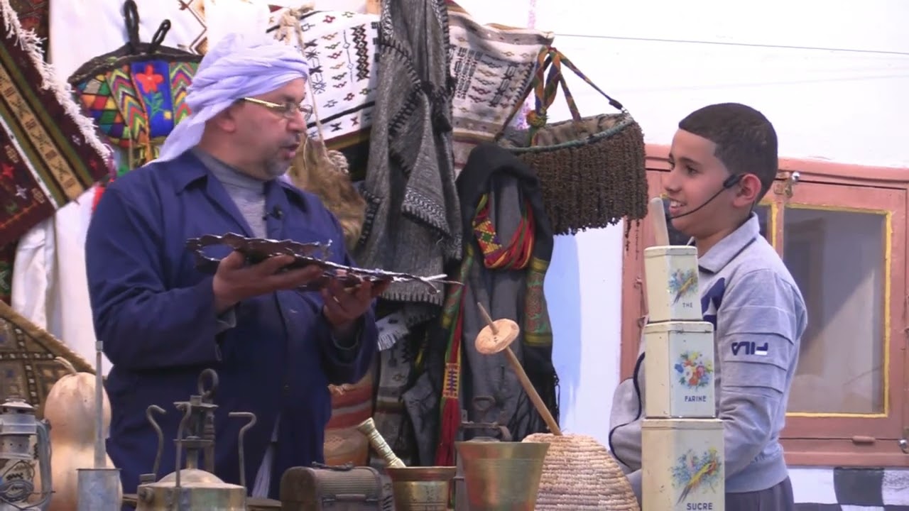 مسرحية قارابيلا 