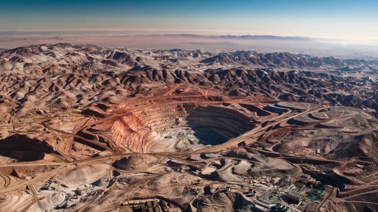 05 | Argentine : barrière de puits de pétrole et glaciers de l’enfer