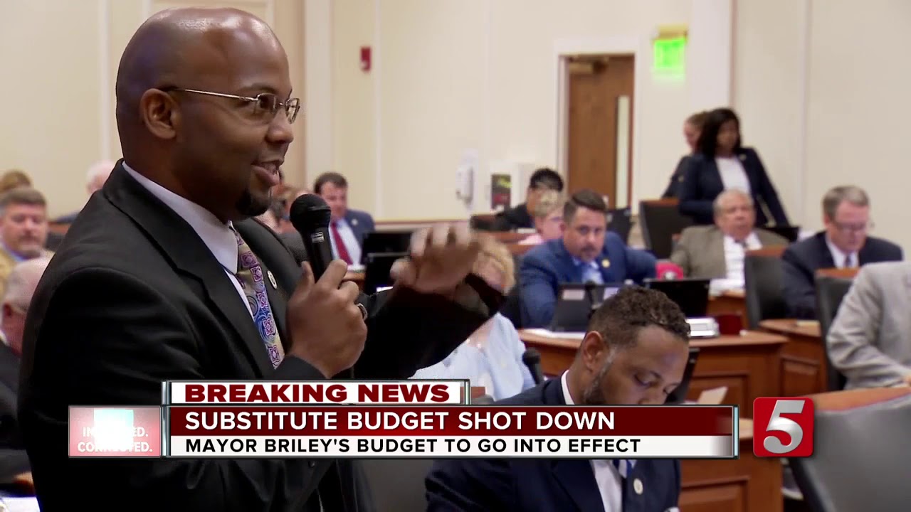 Metro Council fails to pass substitute budget including property tax hike
