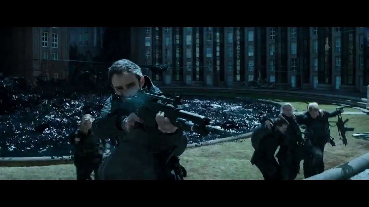 Mockingjay Part 2 Wave of Tar Scene