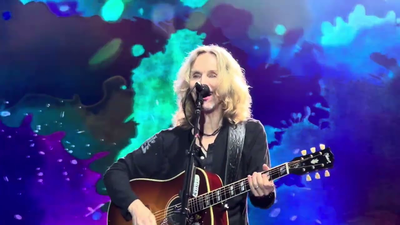 Fooling yourself- The Angry Young Man  #styx #classicrock 