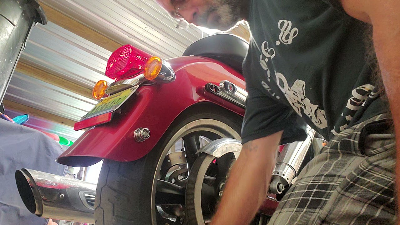 2012 dyna switchback sissybar install