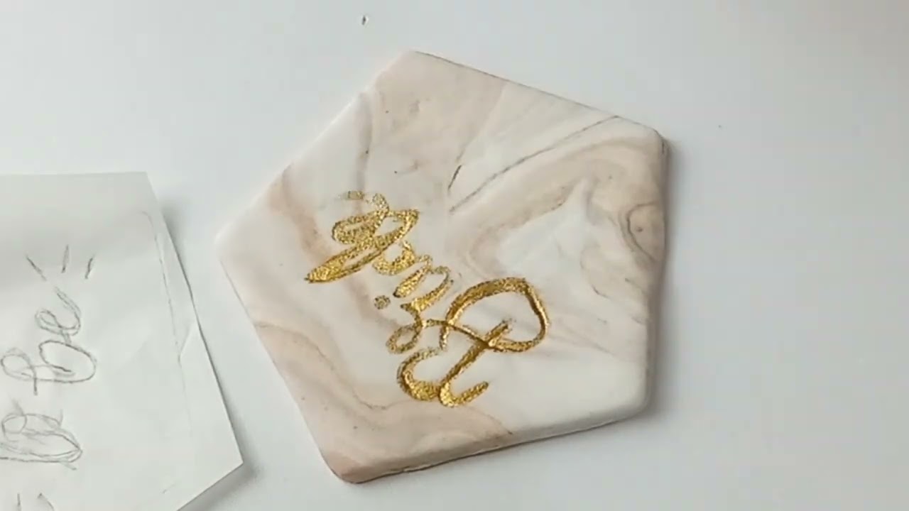 How to write on fondant | Cupcakes
