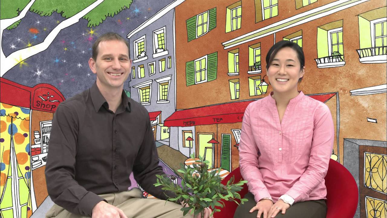 Actual English with Jennifer - Lesson7 Talking About Eating Out