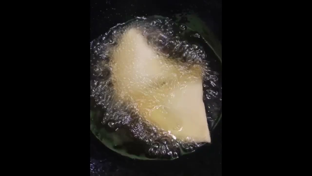 আজকে বানাচ্ছি খেজুরের গুড় দিয়ে নারকেলের পিঠা #video