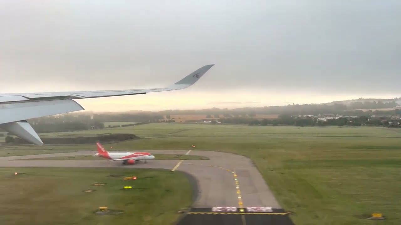 @qatarairways Airbus 350-900 landing in Edinburgh