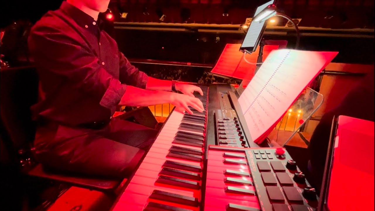 Chicago - Act 1 Segment - Piano 2 Pit Cam