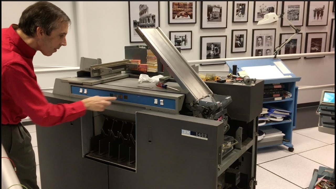 The IBM 1401 Mainframe Computer Wishes you a Merry Christmas