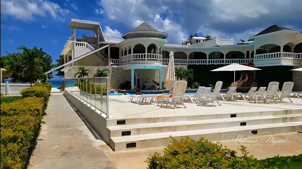 Inside Travellers Beach Resort | Negril Jamaica