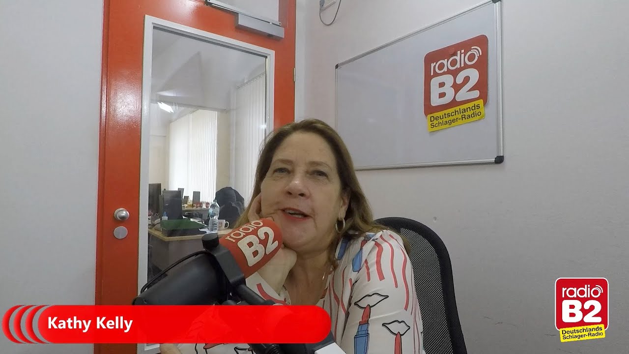 Nun tritt auch Kathy Kelly ins Rampenlicht mit deutschen Schlagern - wir reden darüber bei radio B2