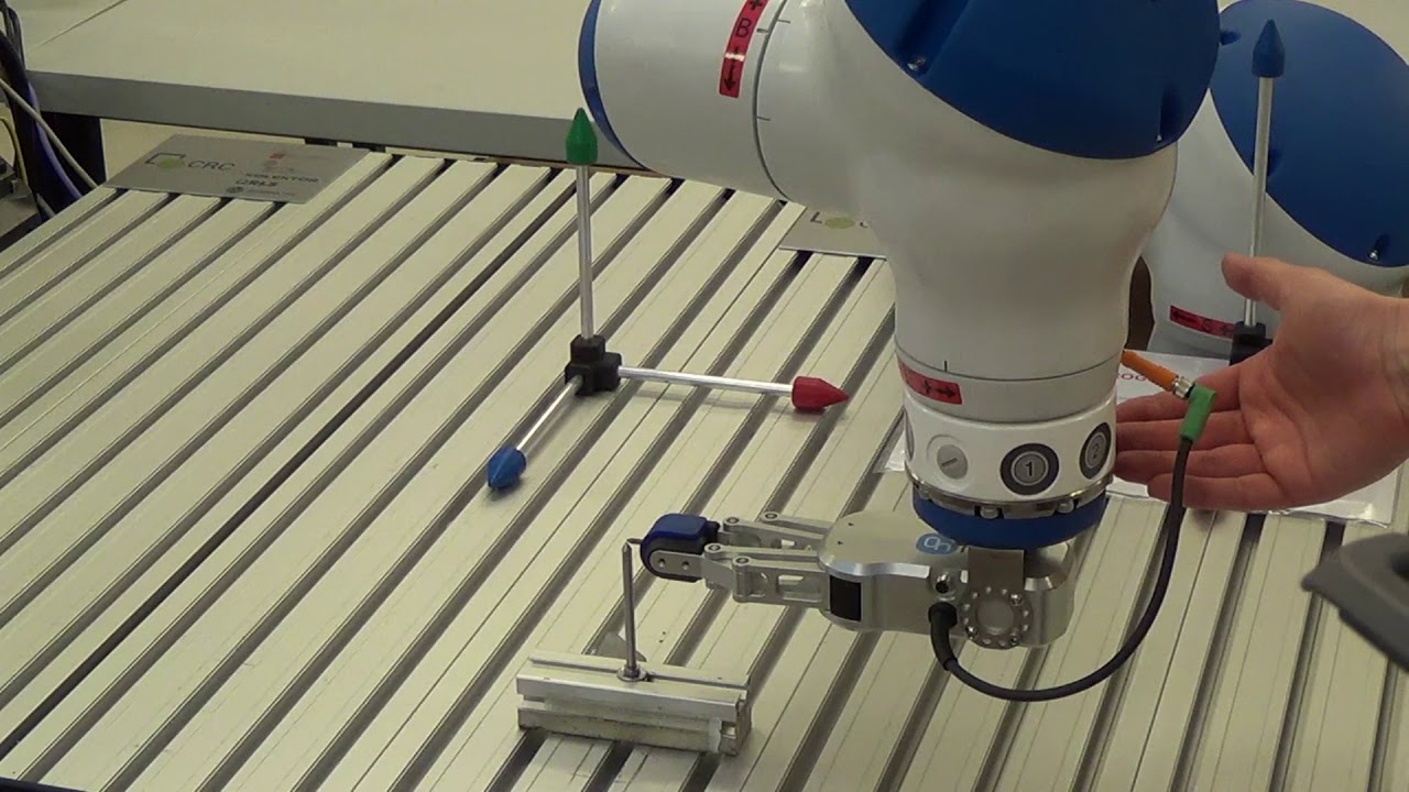 Zagotavljanje varnosti v sodelovalni aplikaciji z robotom Motoman HC10DT