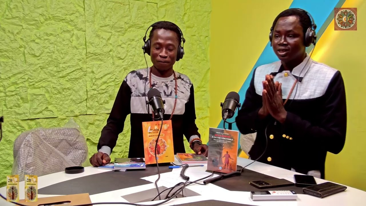 De la Survie à la Vie Véritable - Moore