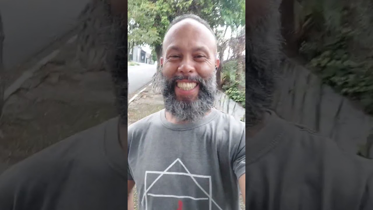 Caminhando com Cristo Cânticos 2:15