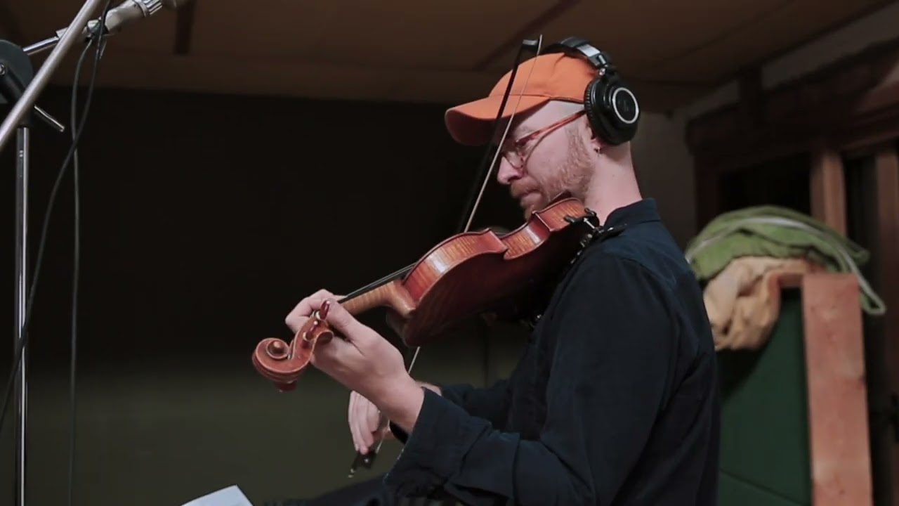 Matt Holborn - Squawkin (Studio)