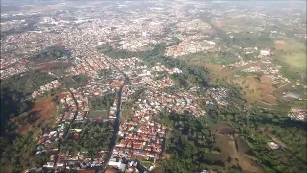 VUELO DESDE SAN JOSE A SAN SALVADOR