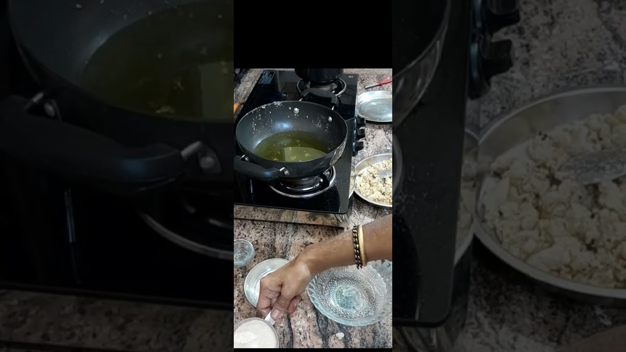 व्रत के आलूबड़े