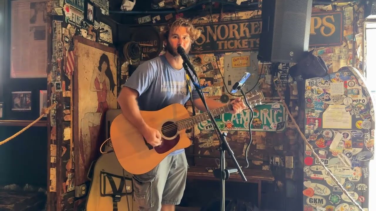 Key West  LIVE Music from Captn Tony's Saloon