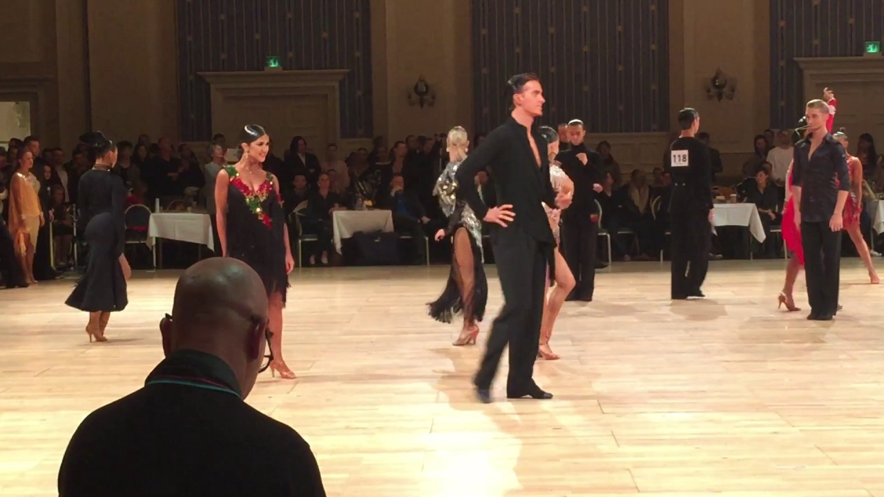 WDC Disney Paris - Morten and Roselina - Cha Cha Amateur 2016