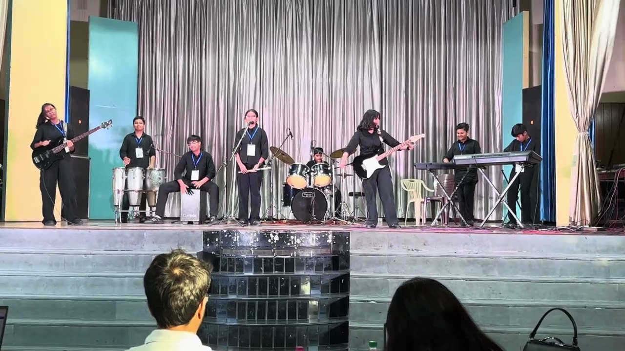 #Mashup #livemusic ￼￼