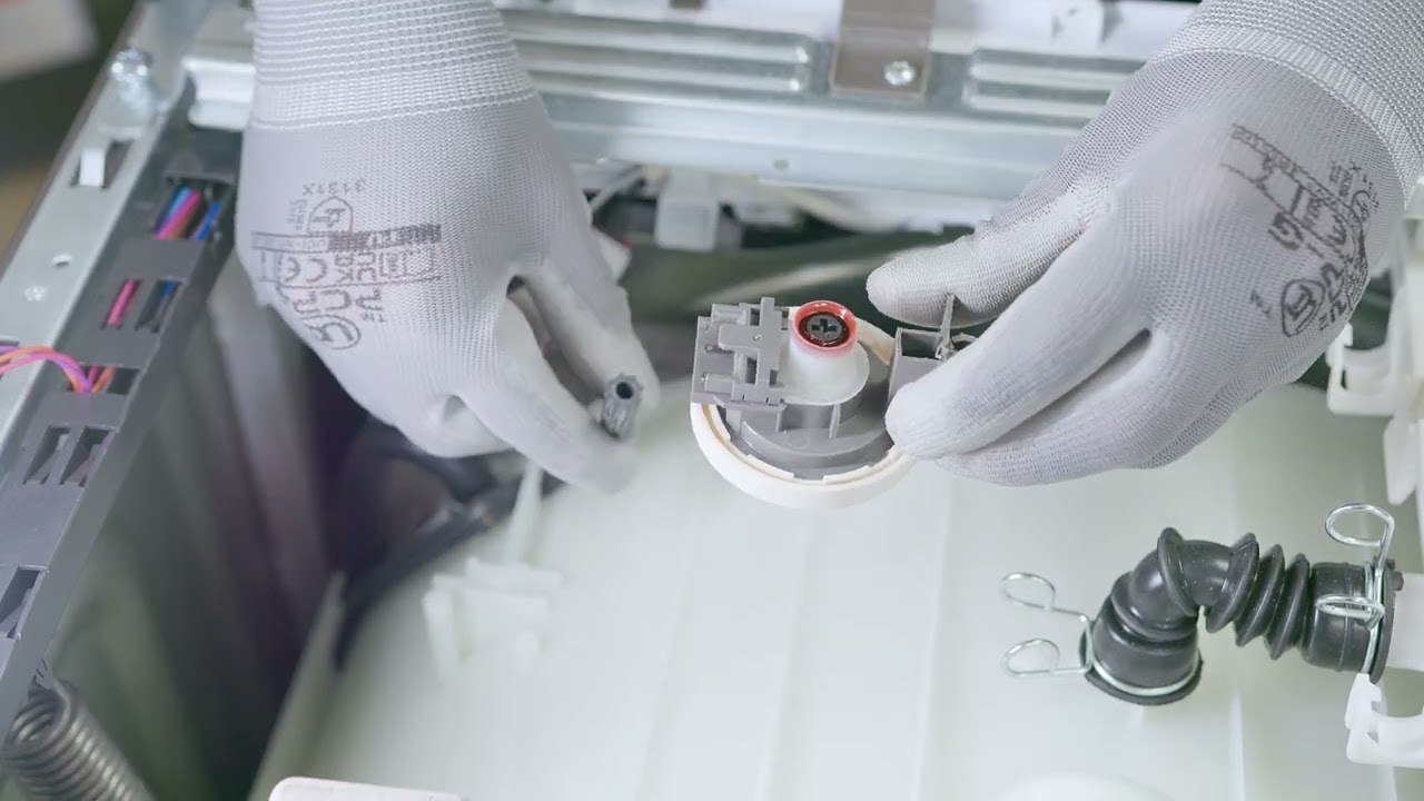 Comment remplacer le pressostat sur une machine à laver Samsung ecobubble