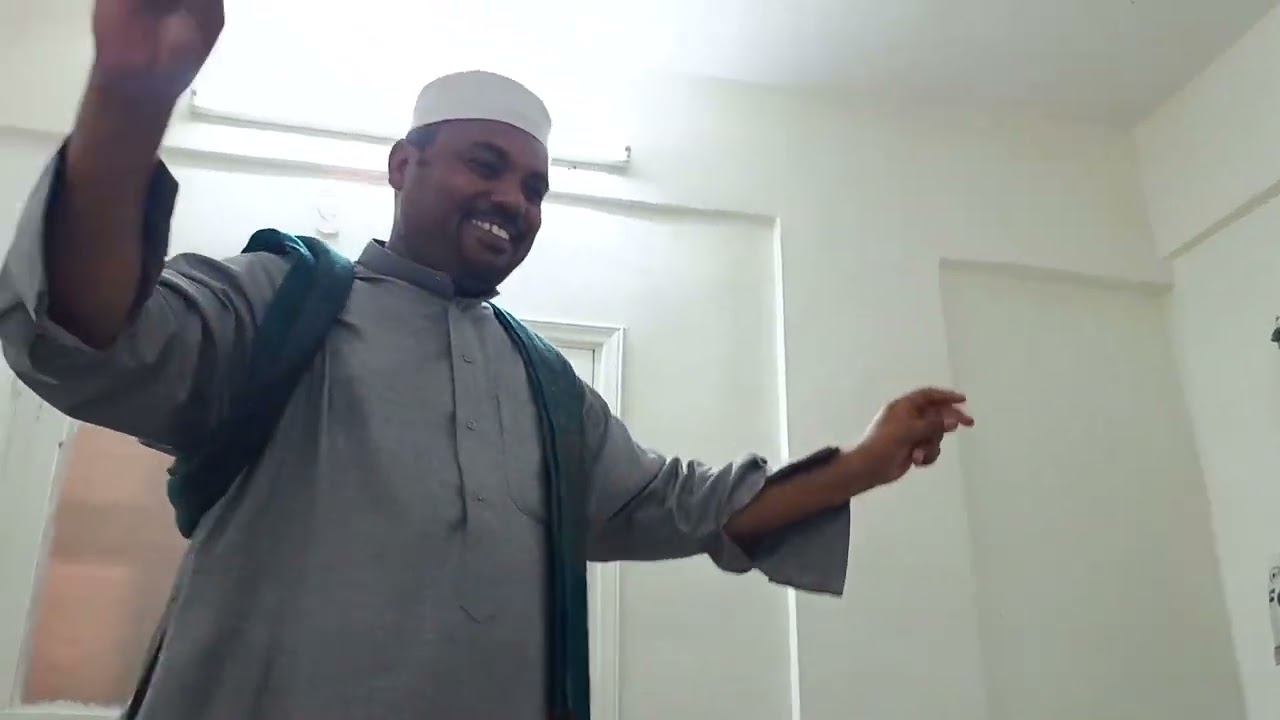 مدحة طاب زماني ومسكني،المادح بادي