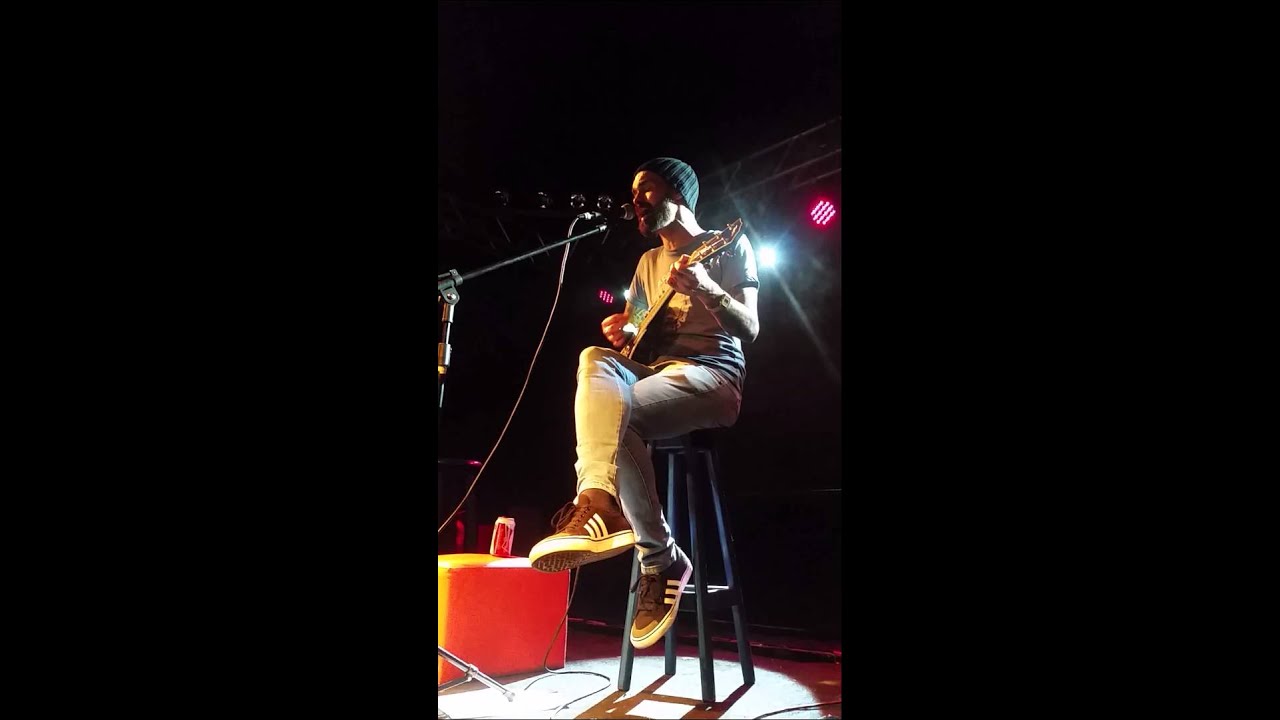 Esteban - Janeiro / Não Mais (Curitiba - 25/04)