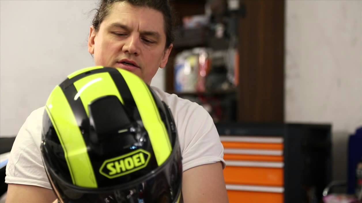 BMW System 6 Evo vs. Schuberth C3 Pro vs. Shoei Neotec - testujemy 3 kaski szczękowe