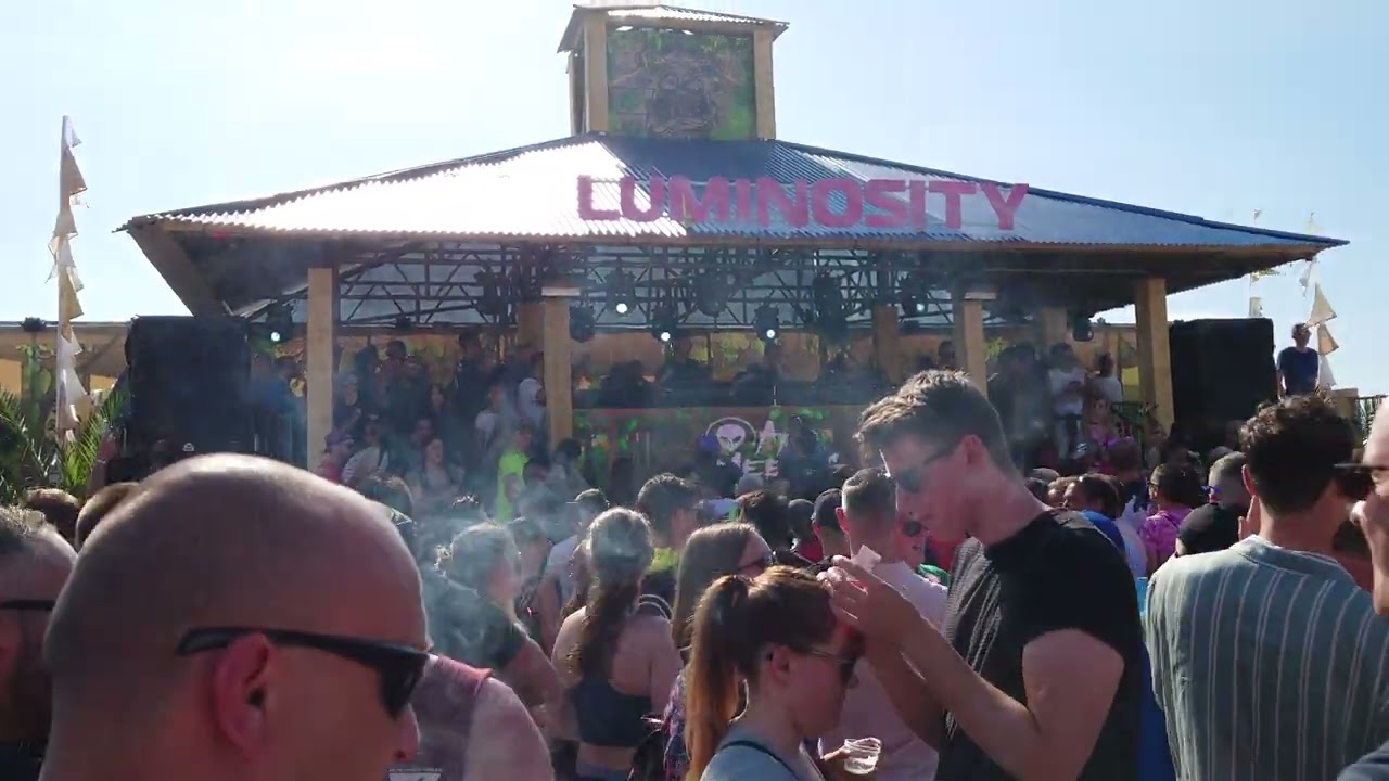 AA Meeting @ Luminosity Beach Festival - AA Meeting - Summit