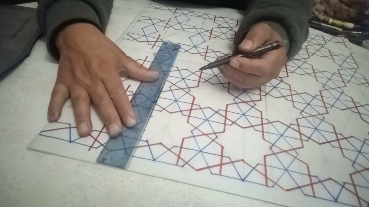 كيفية رسم رسمة الفسيفساء من فن التسطير و الزخرفة و الفنون الاسلاميةmp4