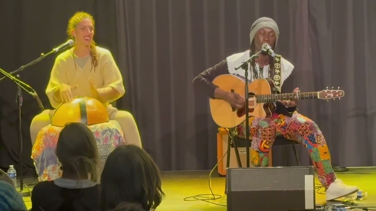 Malick Diaw - Hola - Espace Culturel Jacques Brel à Mantes La Ville ( 15 Février 2025)