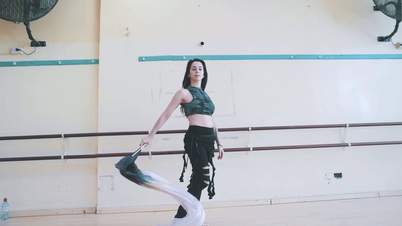 &ldquo;River&rdquo; - Shahdana fan veils coreography