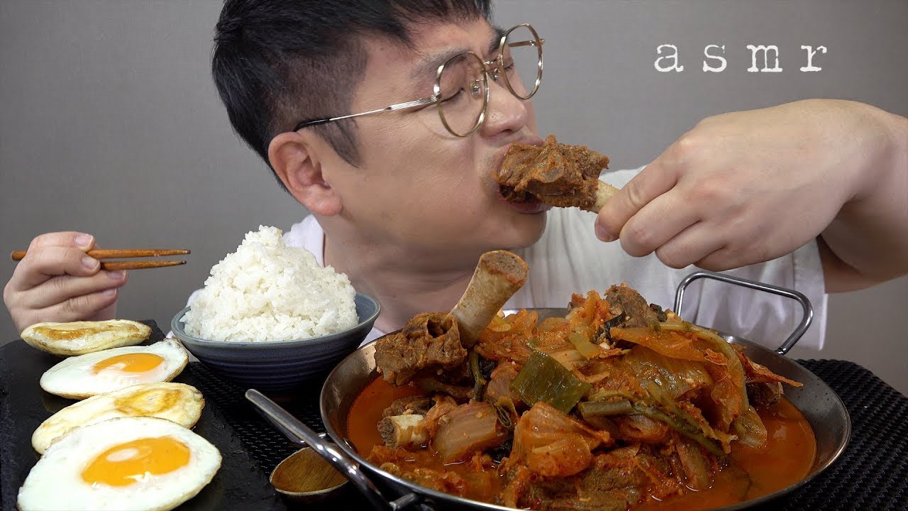 먹방창배tv 묵은지등갈비찜이 먹고싶을때 바로만들어먹자 Steamed Noodles with Mungunji deung Galbi mukbang koreanfood asmr
