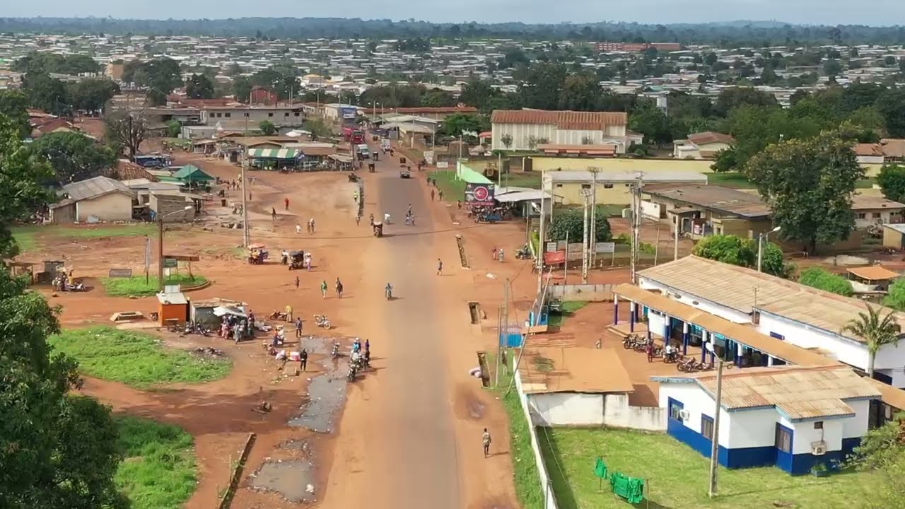 Carte postale de Vaoua, en pays Gouro